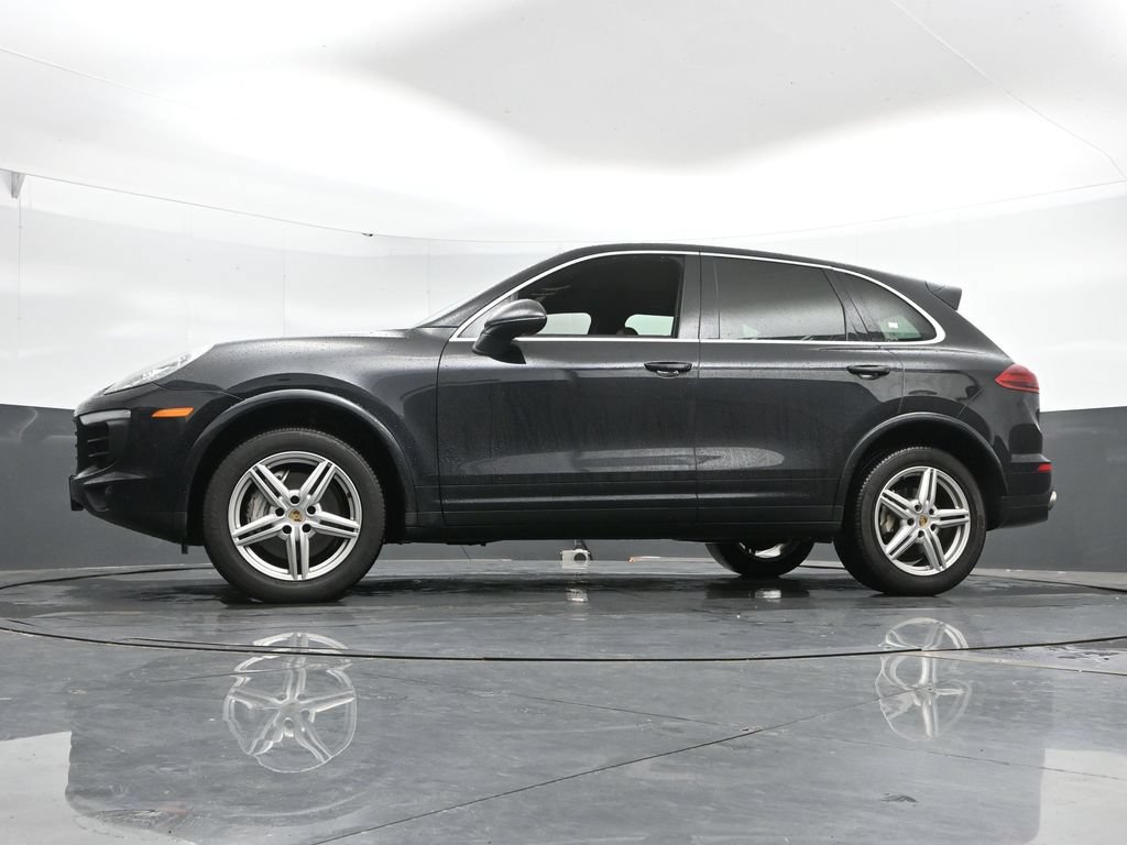 Used 2017 Porsche Cayenne S AWD/4WD image 44