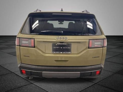 Used 2026 Jeep Cherokee Laredo AWD/4WD image 5