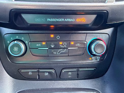 Used 2022 Ford Transit Connect XL FWD image 26