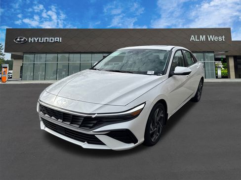 New 2026 Hyundai Elantra Limited image 1