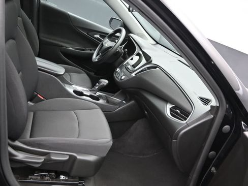 Used 2024 Chevrolet Malibu LT FWD image 11