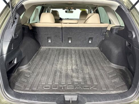 Used 2018 Subaru Outback 2.5i Limited AWD/4WD image 30