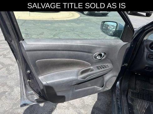 Used 2017 Nissan Versa FWD image 19