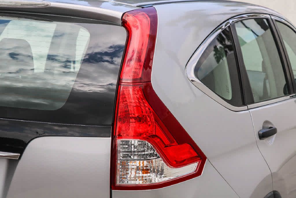 Used 2013 Honda CR-V LX image 6