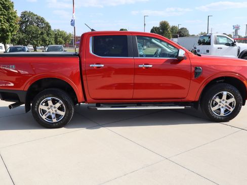 Used 2024 Ford Ranger Lariat w/ FX4 Off-Road Package image 4