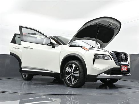 Used 2022 Nissan Rogue Platinum w/ Head-Up Display Package AWD/4WD image 44