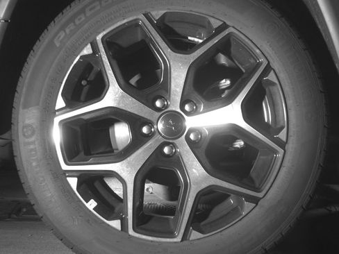 Used 2025 Jeep Compass Limited image 15