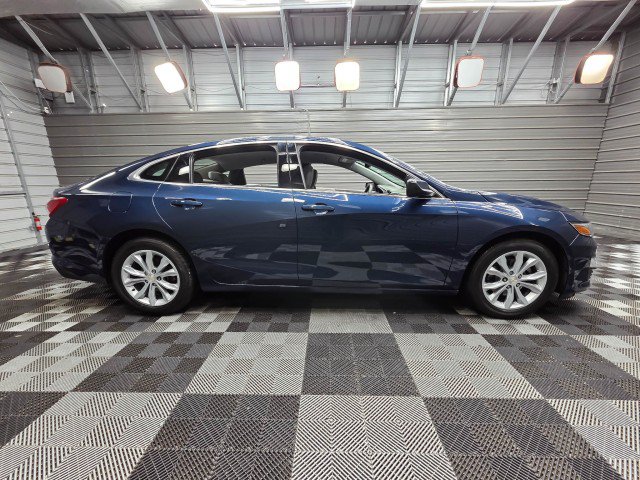 Used 2020 Chevrolet Malibu LT FWD image 10