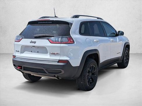 Used 2021 Jeep Cherokee Trailhawk AWD/4WD image 5