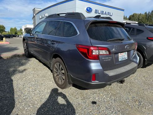 Used 2016 Subaru Outback 2.5i Limited AWD/4WD image 2