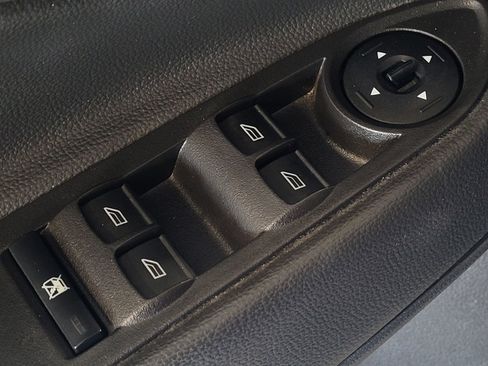 Used 2018 Ford Escape SE AWD/4WD image 27