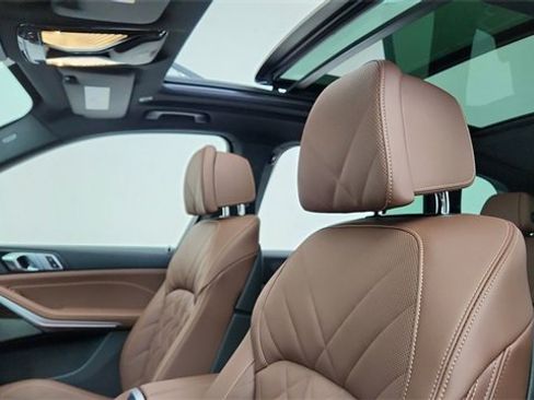 Used 2026 BMW X5 sDrive40i image 32