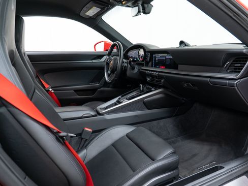 Certified 2020 Porsche 911 Carrera S RWD image 24