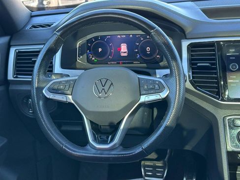 Used 2022 Volkswagen Atlas Cross Sport SEL Premium R-Line image 13