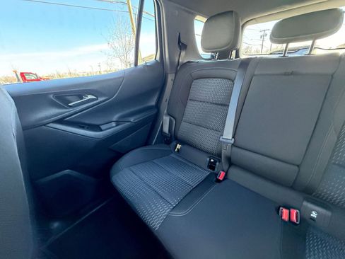 Used 2025 Chevrolet Equinox LT image 39