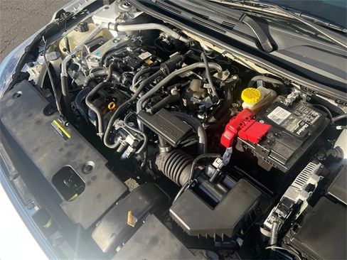 Used 2022 Nissan Sentra SV image 9
