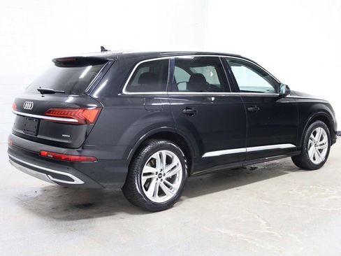 Used 2022 Audi Q7 Premium Plus image 9