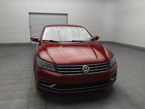 Used 2018 Volkswagen Passat 2.0T SE FWD image 14
