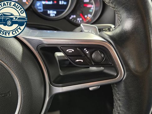 Used 2018 Porsche Cayenne Platinum Edition AWD/4WD image 13