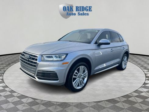 Used 2019 Audi Q5 2.0T Premium Plus w/ Premium Plus Package image 1