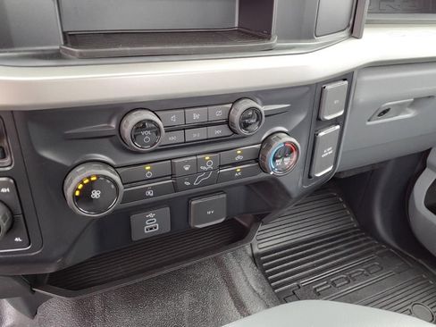 New 2024 Ford F550 4x4 Regular Cab Super Duty image 12