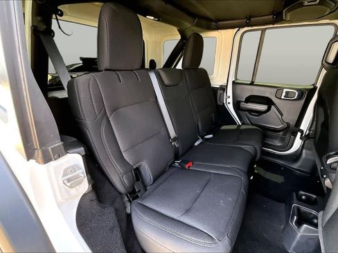 Used 2021 Jeep Wrangler Unlimited Sport AWD/4WD image 20