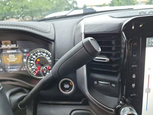 Used 2023 RAM 2500 Laramie AWD/4WD image 43