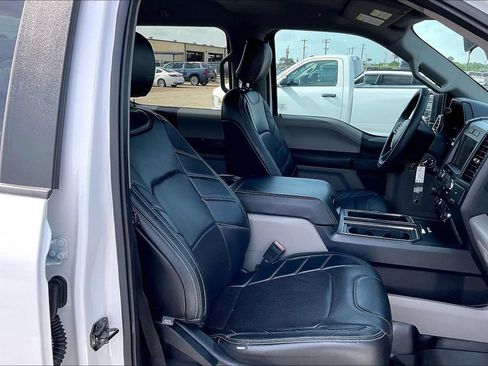 Used 2018 Ford F150 XL w/ Equipment Group 101A Mid AWD/4WD image 30