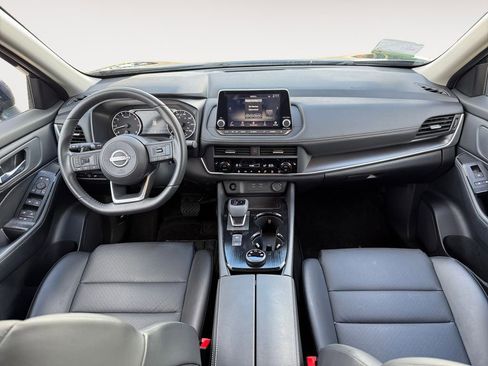 Certified 2024 Nissan Rogue SV w/ SV Premium Package image 10