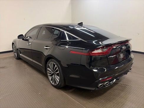 Used 2018 Kia Stinger Premium image 6
