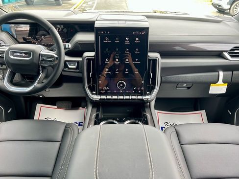 New 2026 GMC Yukon Elevation w/ LPO, Floor Liner Package image 17