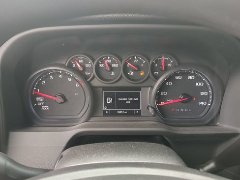 Used 2022 Chevrolet Silverado 1500 Custom RWD image 24