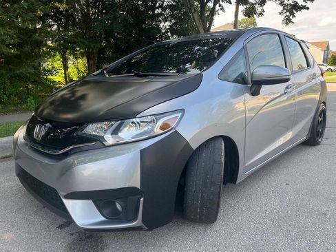 Used 2017 Honda Fit EX image 3