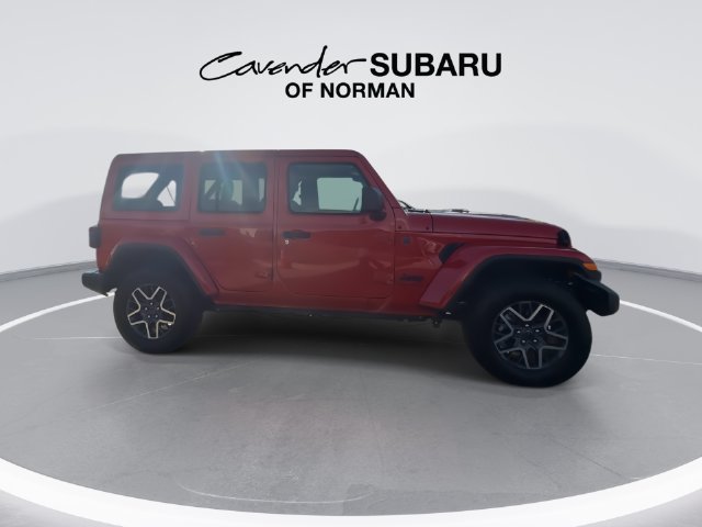 Used 2026 Jeep Wrangler Unlimited Sahara AWD/4WD image 2