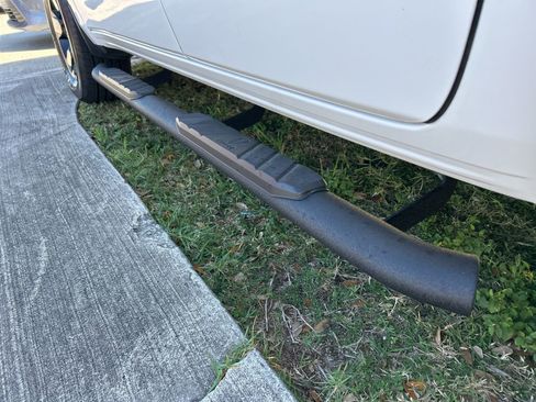 Used 2022 RAM 1500 Big Horn image 30