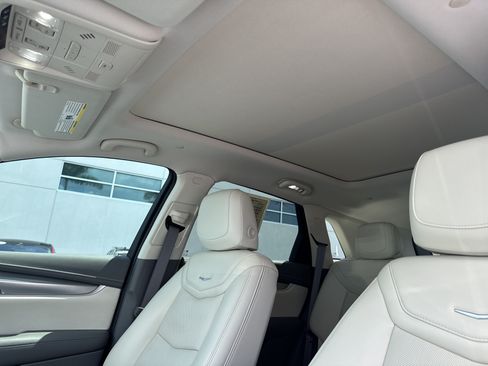 Used 2021 Cadillac XT5 Premium Luxury w/ LPO, Floor Liner Package FWD image 22