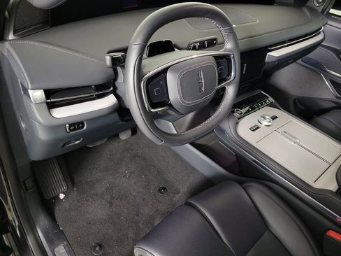 New 2025 Lincoln Navigator Reserve w/ Jet Appearance Package AWD/4WD image 16