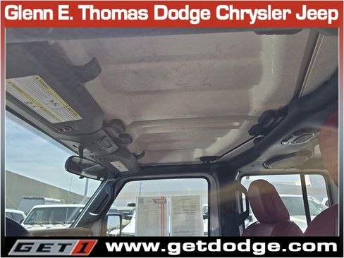 Certified 2023 Jeep Gladiator Sport AWD/4WD image 21