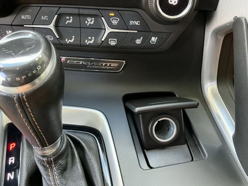 Used 2017 Chevrolet Corvette Stingray Convertible w/ 2LT Preferred Equipment Group image 31