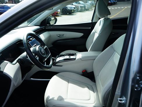 Certified 2023 Hyundai Tucson Limited image 16