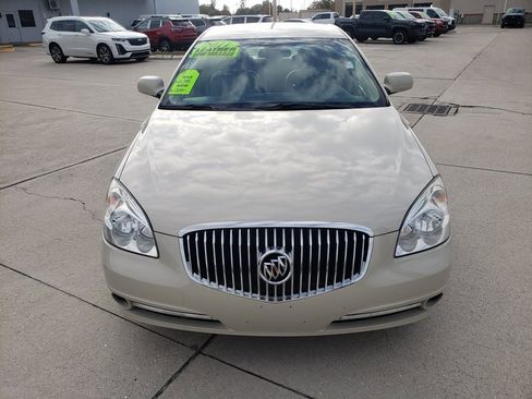 Used 2011 Buick Lucerne CXL image 20