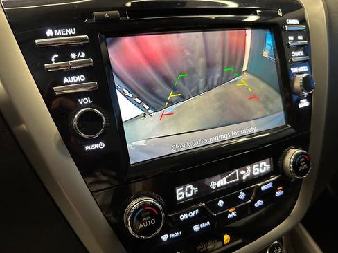 Used 2023 Nissan Murano SV w/ SV Midnight Edition Package AWD/4WD image 14