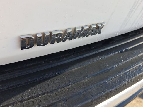 Used 2024 Chevrolet Tahoe RST w/ Luxury Package AWD/4WD image 34