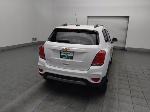 Used 2021 Chevrolet Trax LT FWD image 7