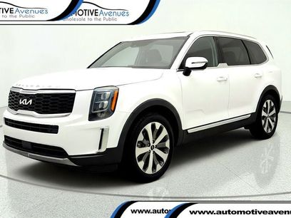 Used 2022 Kia Telluride EX w/ EX Premium Package