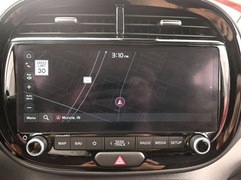 Certified 2024 Kia Soul S FWD image 26