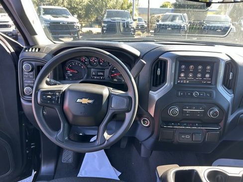 Certified 2024 Chevrolet Silverado 1500 Custom image 17