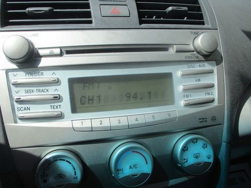 Used 2008 Toyota Camry LE FWD image 31