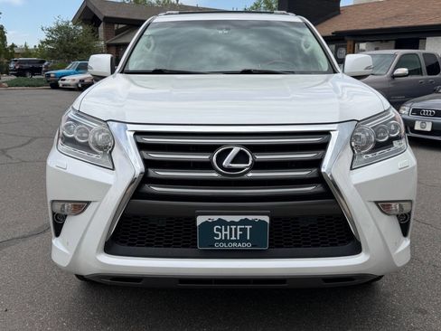 Used 2018 Lexus GX 460 Premium w/ Premium Package AWD/4WD image 32