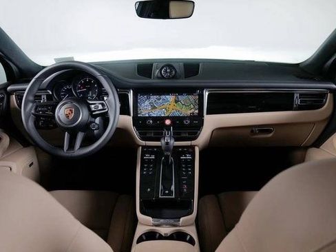 New 2026 Porsche Macan AWD/4WD image 12